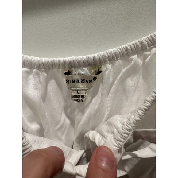 Women’s Sim & Sam White Knit Sundress  Size Large With Pockets - Picture 2 of 4